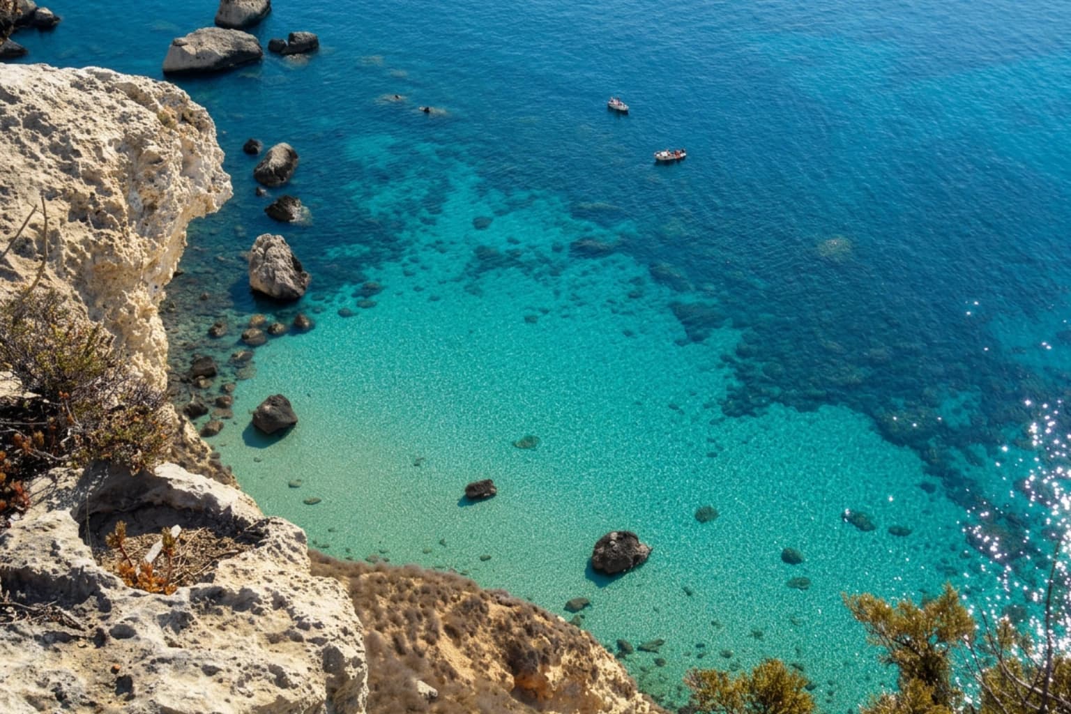Costa di Cagliari vista dal mare