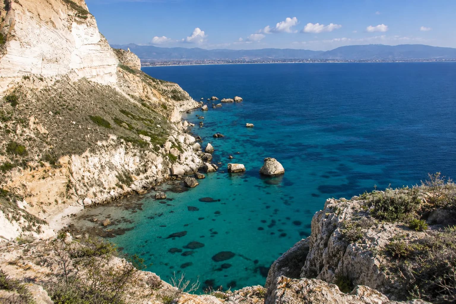 Bootstour vor der Sella del Diavolo in Cagliari